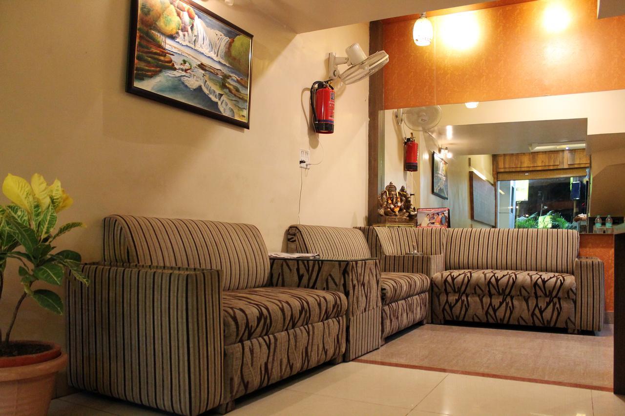 Hotel Swayam Jabalpur Exterior photo